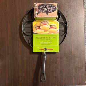 Nordic Ware Black Slider Pan with Grill Press
